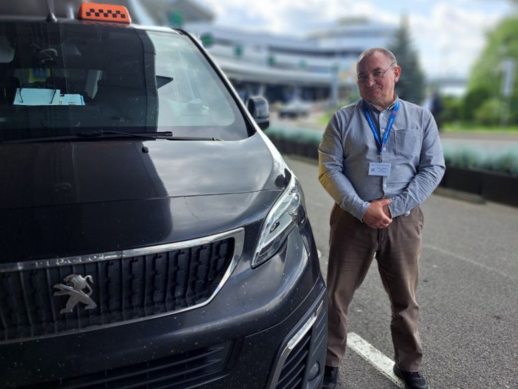 трансфер в аэропорт минск